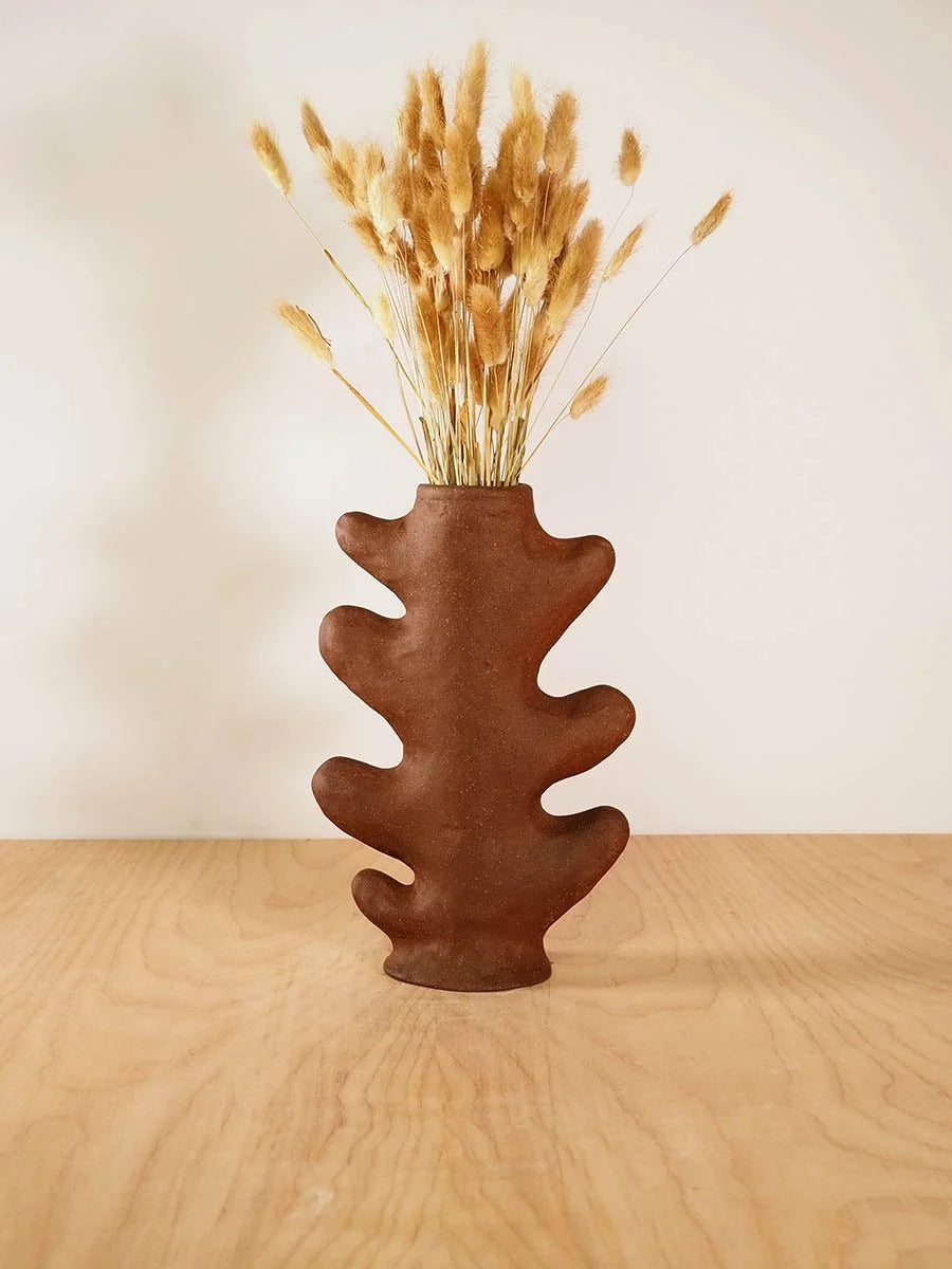 Ric Rac Vase, medium (dark brown)
