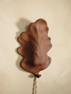 Oak Leaf Wall Sconce – Brown