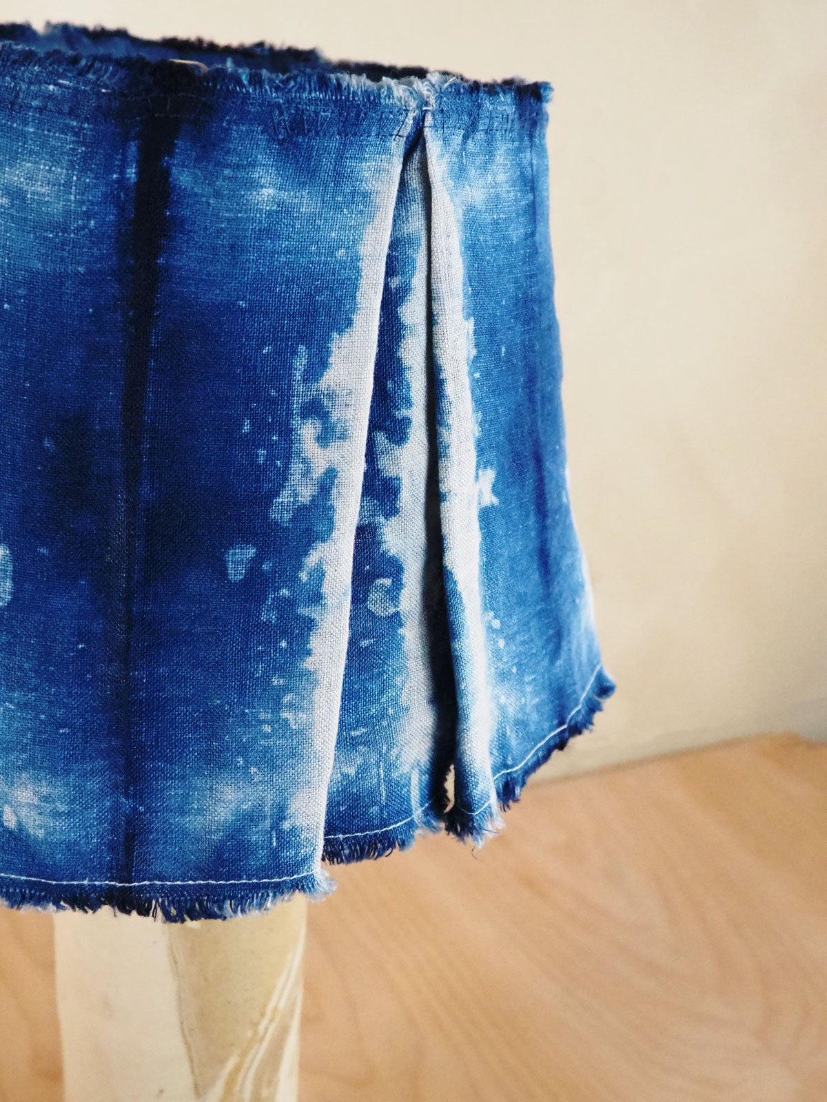 Desert Lamp, Tall (Caramel Buff)