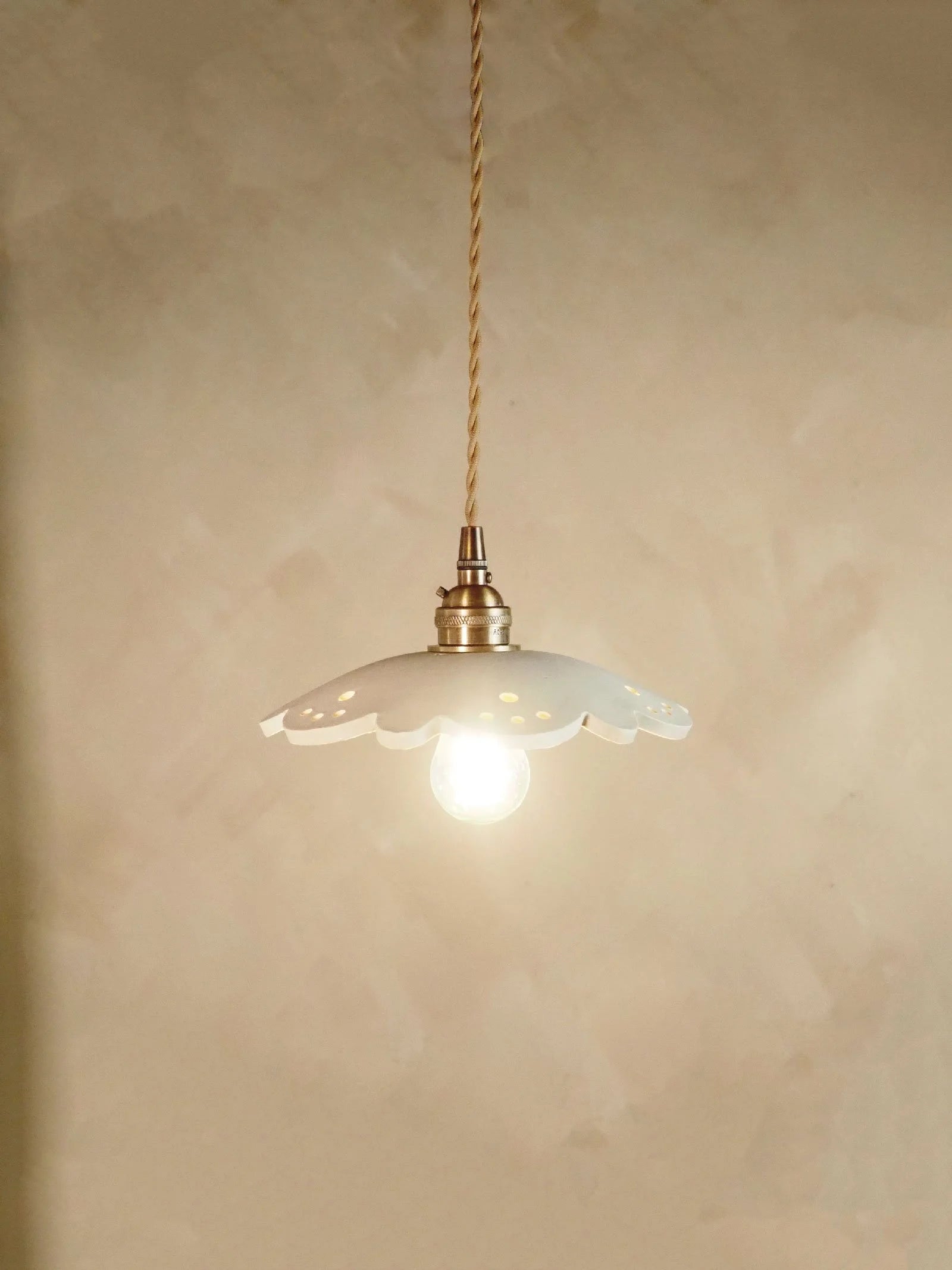 Picado Petite Pendant